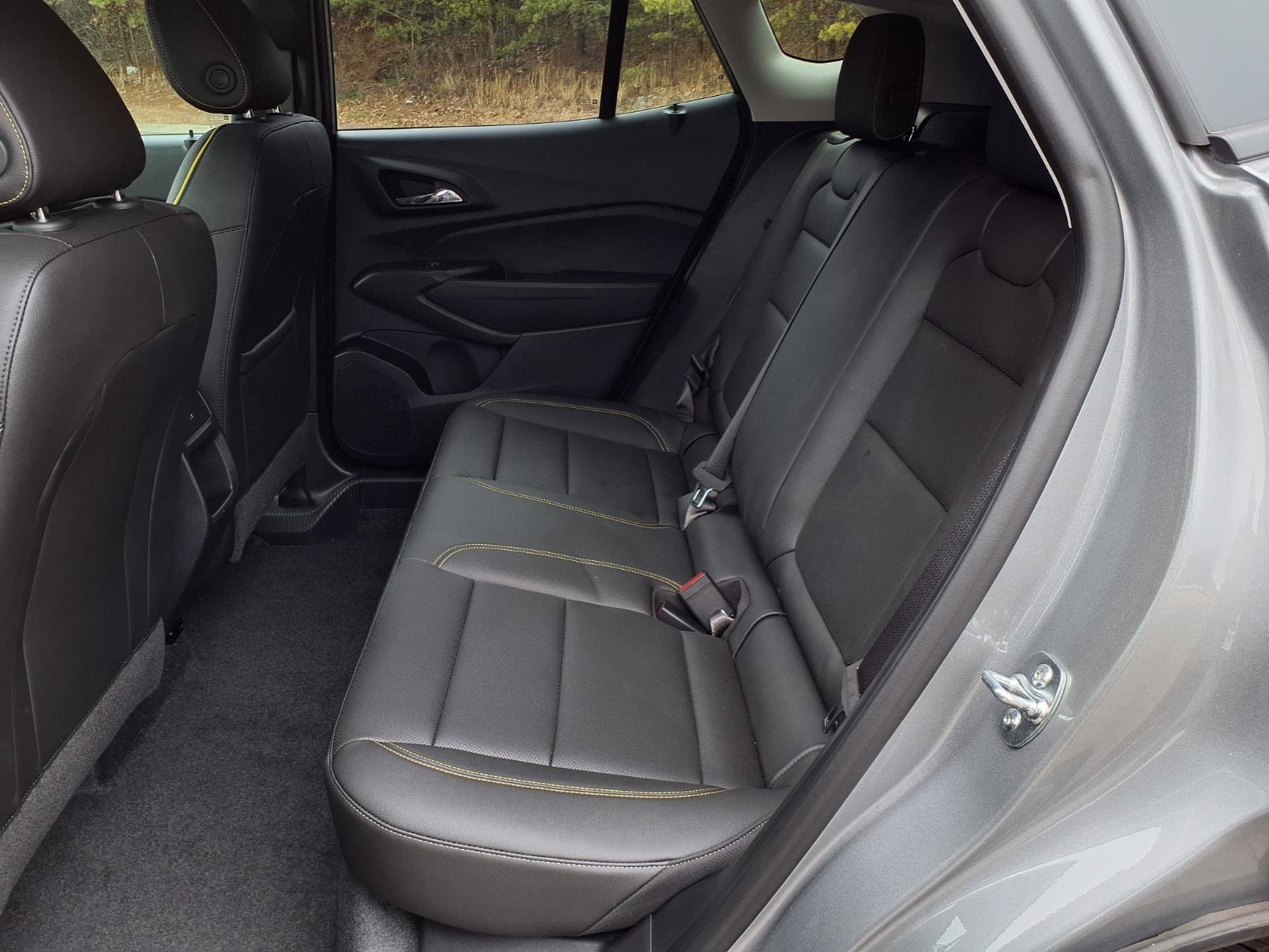 Used 2025 Chevrolet Trax ACTIV w/ Sunroof Package image 10