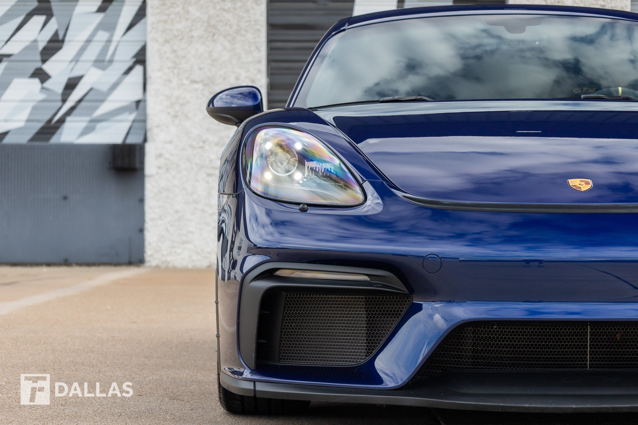 Used 2023 Porsche 718 Cayman GT4 RWD image 4