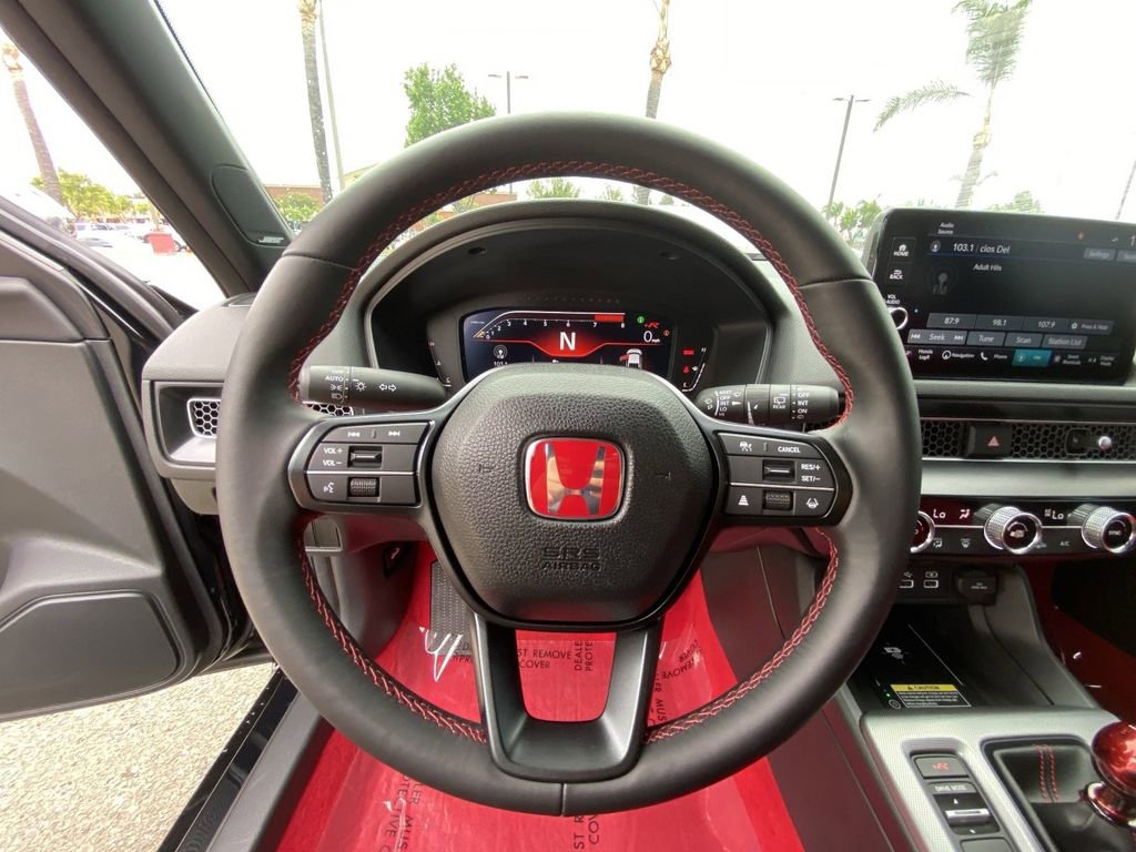 Used 2025 Honda Civic Type R image 31