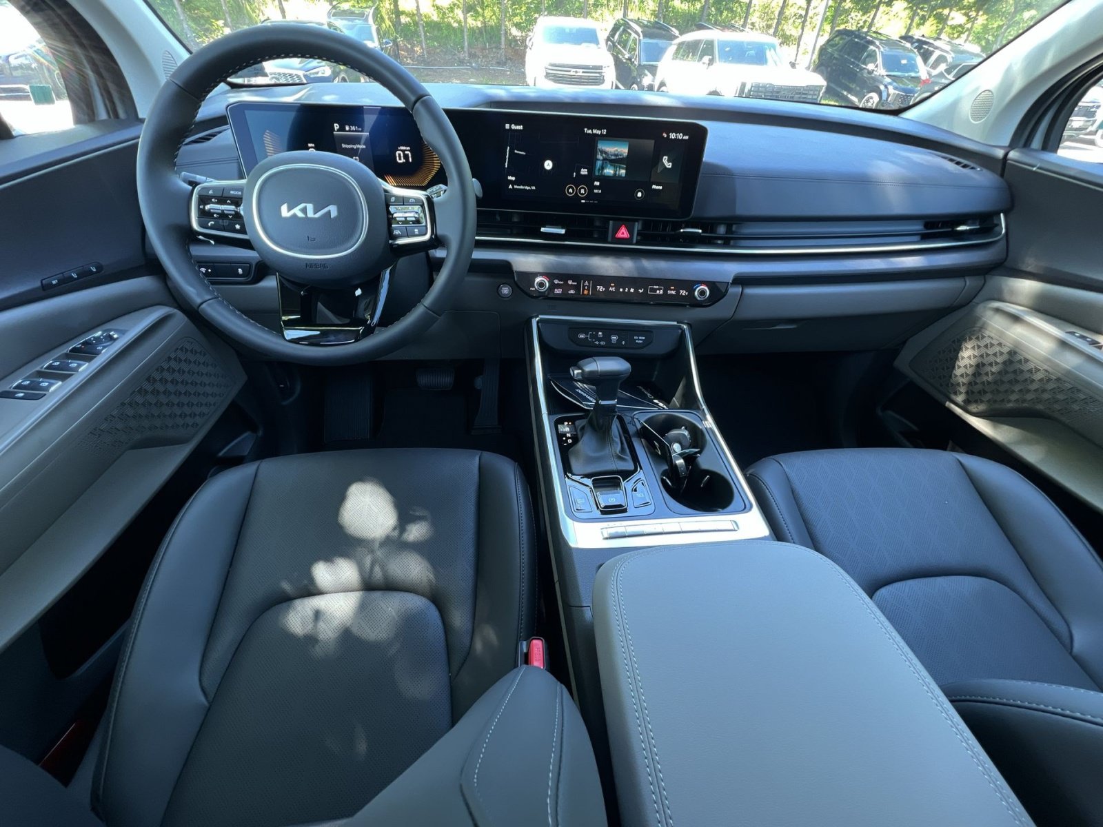 New 2026 Kia Carnival EX FWD image 56