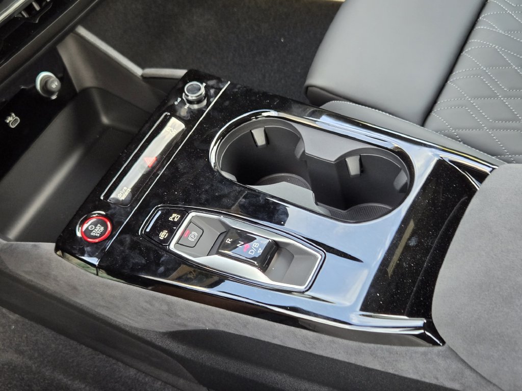 New 2027 Audi SQ6 e-tron Prestige AWD/4WD image 24