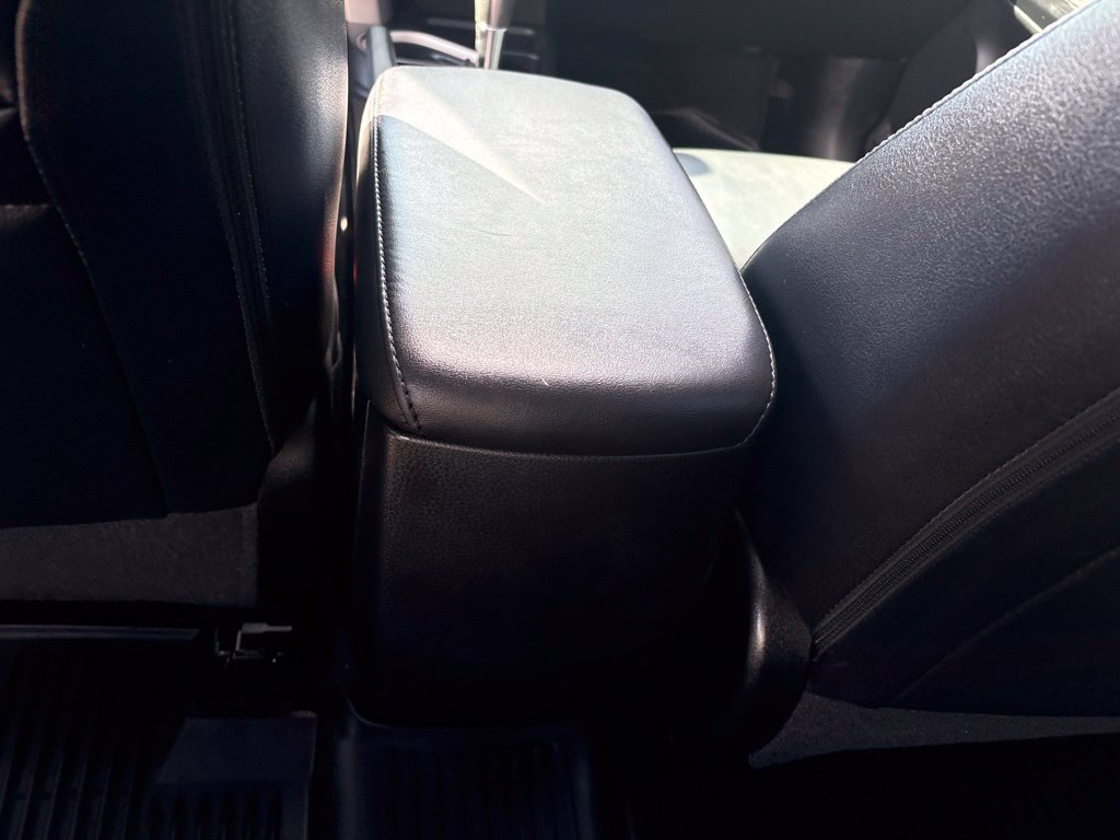 Used 2016 Toyota RAV4 Limited FWD image 19
