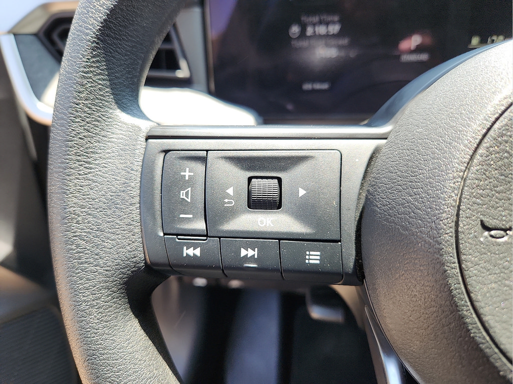 Used 2026 Nissan Kicks S FWD image 18