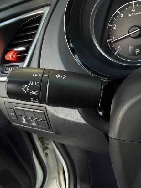 Used 2018 MAZDA CX-9 Touring FWD image 46