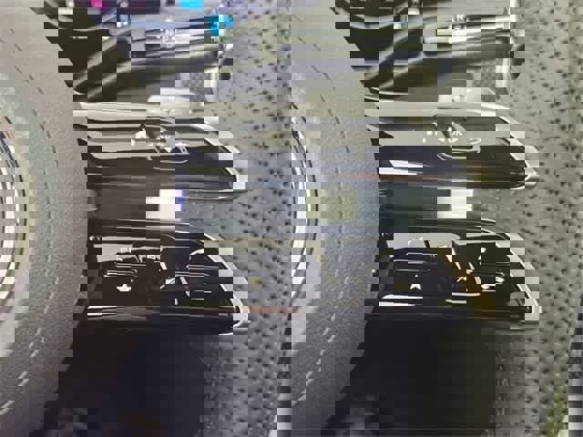 Certified 2025 Mercedes-Benz GLC 300 4MATIC image 26