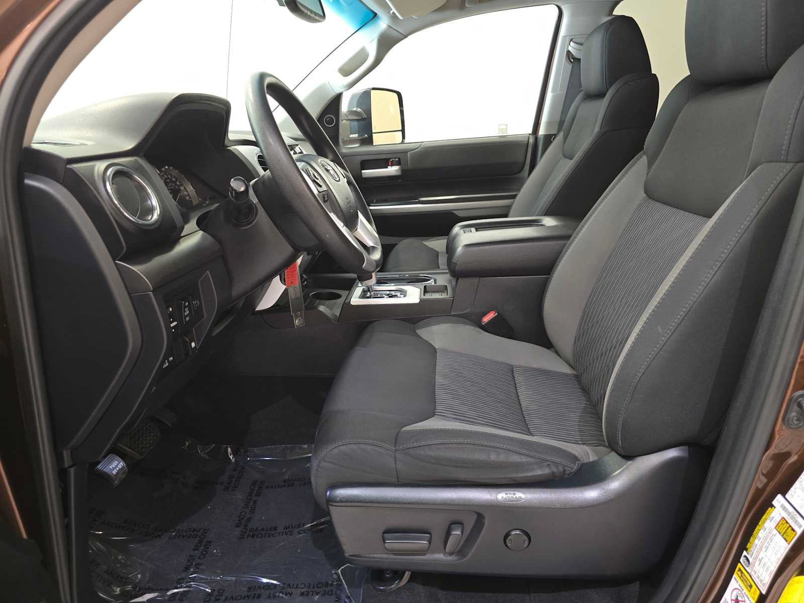Used 2017 Toyota Tundra SR5 w/ TRD Off Road Package AWD/4WD image 19