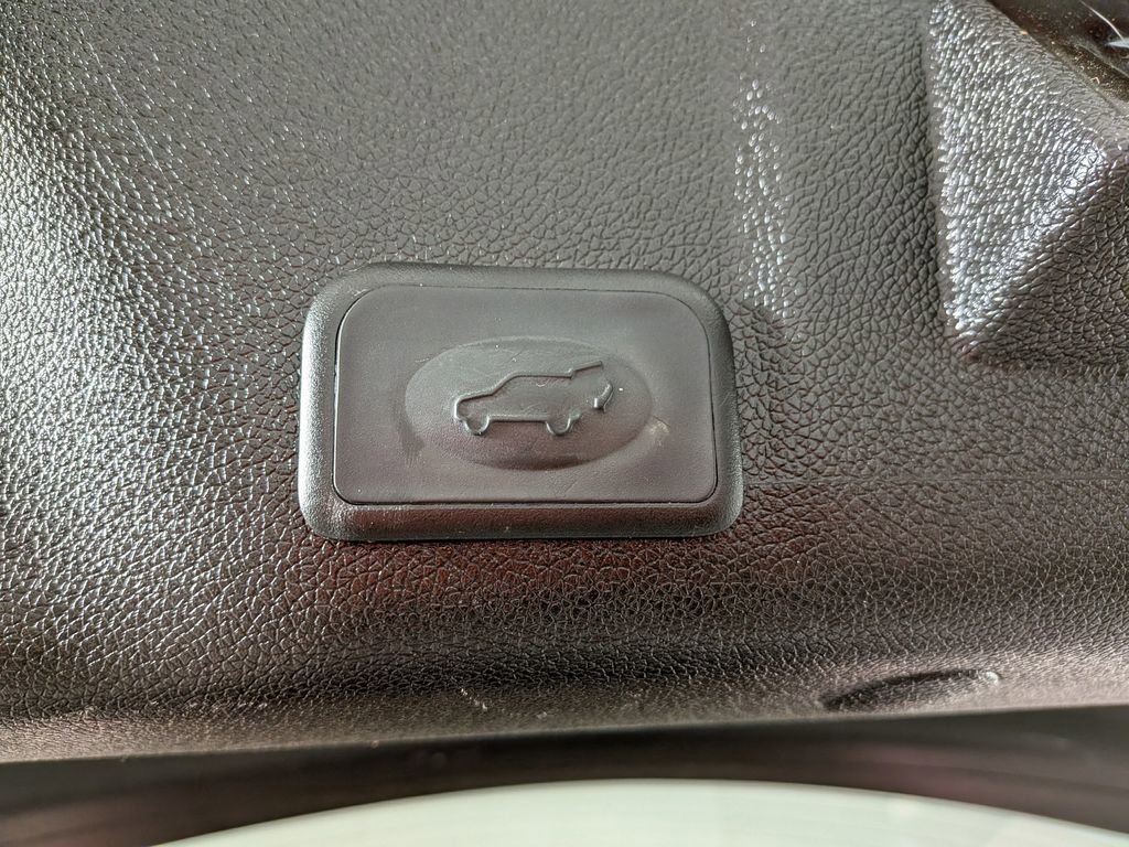 Used 2017 GMC Acadia Limited SLT image 11