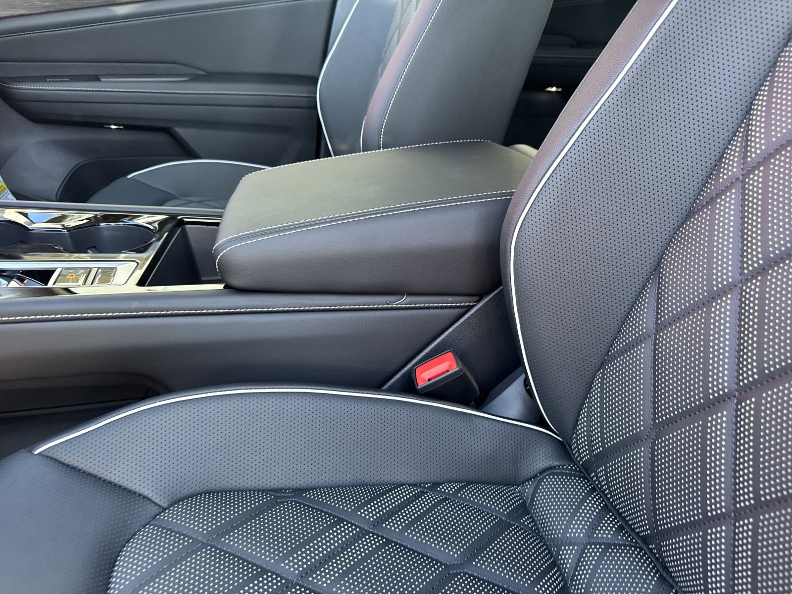 New 2026 Volkswagen Atlas SEL Premium R-Line image 17