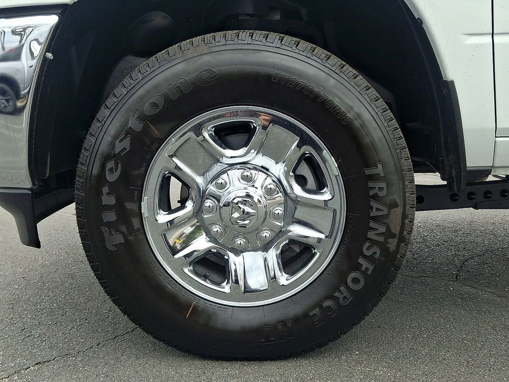 Used 2024 RAM 2500 Tradesman w/ Chrome Appearance Group image 8