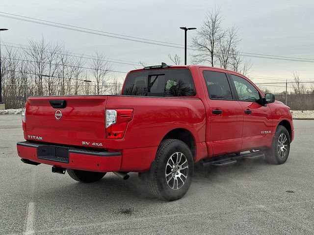 Used 2024 Nissan Titan SV w/ Accessory Utility Package image 9