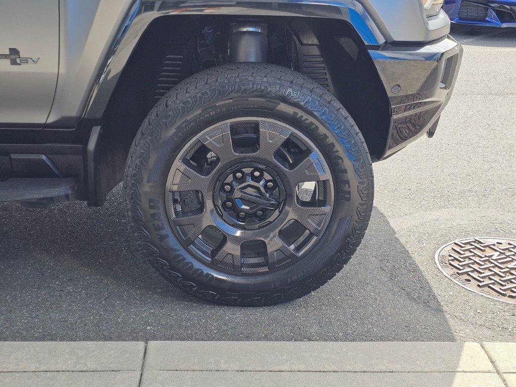 Used 2026 GMC Hummer EV 3X w/ Carbon Fiber Edition Package AWD/4WD image 9