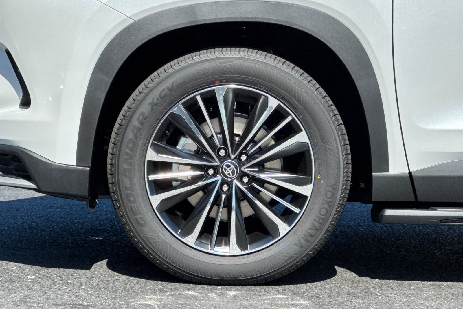 New 2026 Toyota Grand Highlander AWD Hybrid image 34