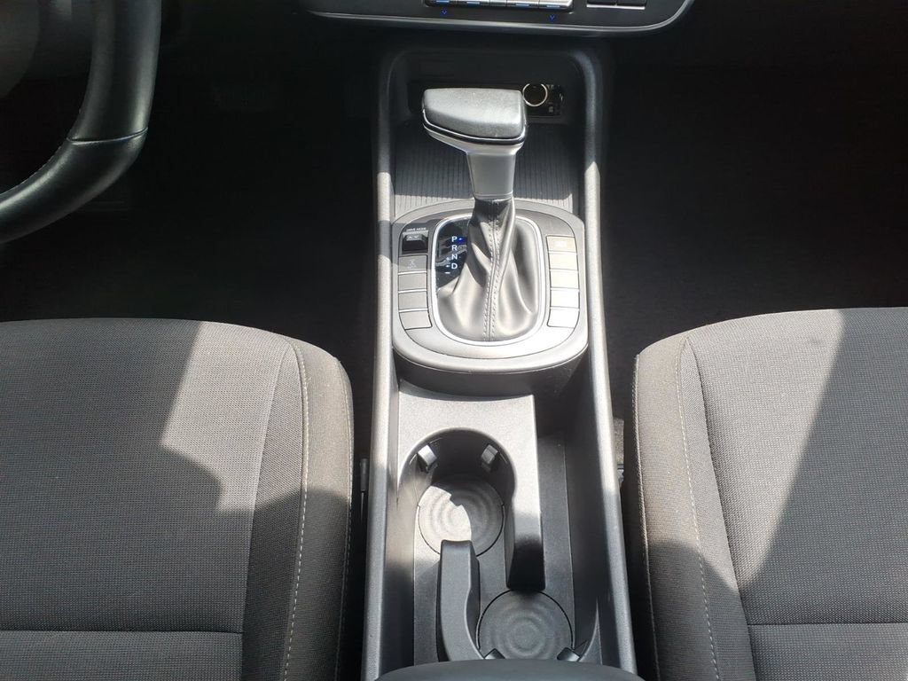 Used 2024 Hyundai Kona SEL AWD/4WD image 23