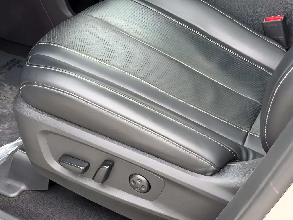 Used 2023 INFINITI QX60 Luxe AWD/4WD image 22