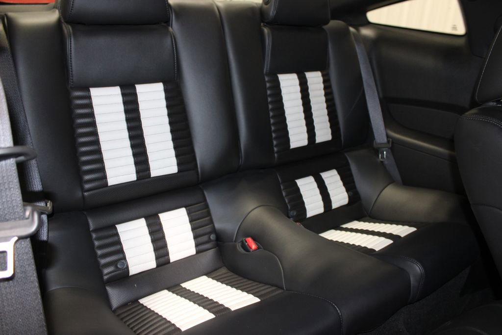 Used 2011 Ford Mustang Shelby GT500 w/ SVT Performance Pkg RWD image 28