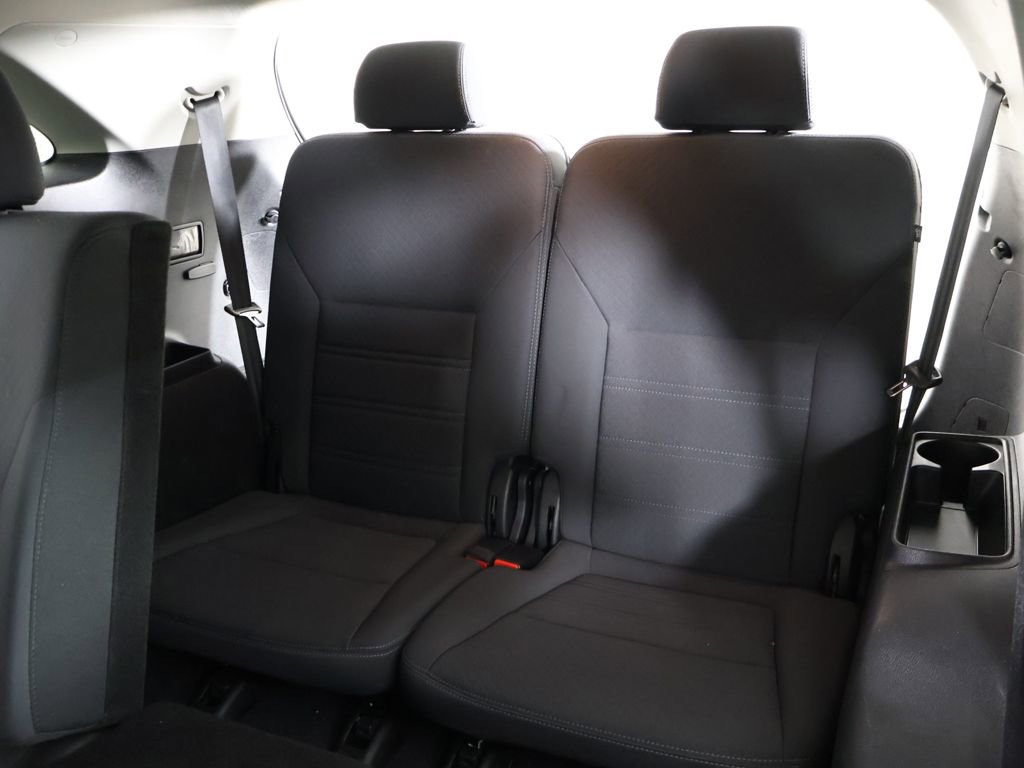 Used 2019 Kia Sorento FWD image 32
