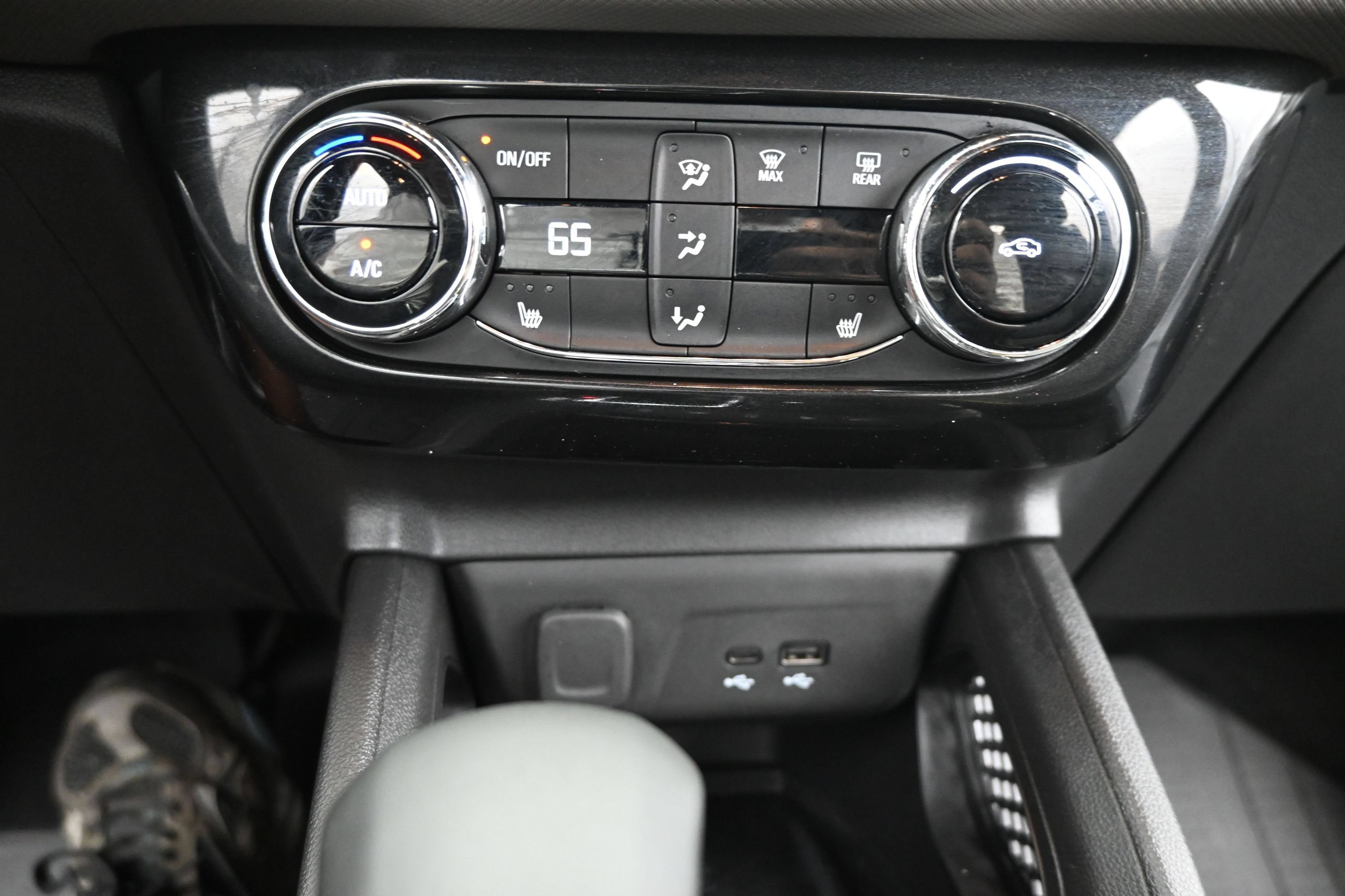 Used 2026 Chevrolet TrailBlazer ACTIV w/ Convenience Package AWD/4WD image 21