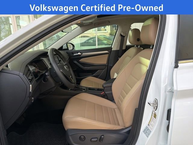 Certified 2021 Volkswagen Jetta SE w/ SE Cold Weather Package image 20