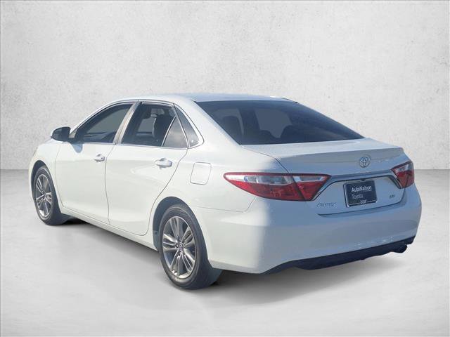 Used 2017 Toyota Camry SE image 7