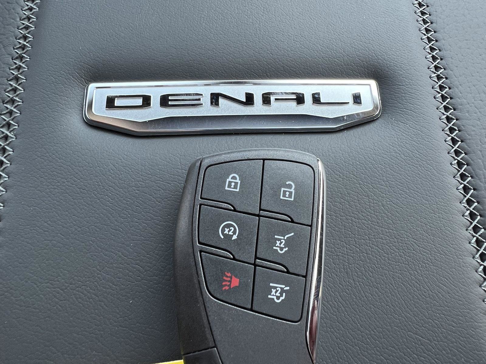 New 2026 GMC Yukon Denali image 37