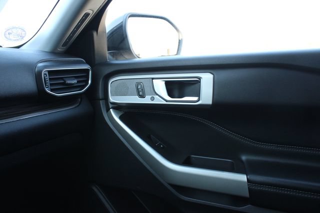 Used 2022 Ford Explorer Limited RWD image 21