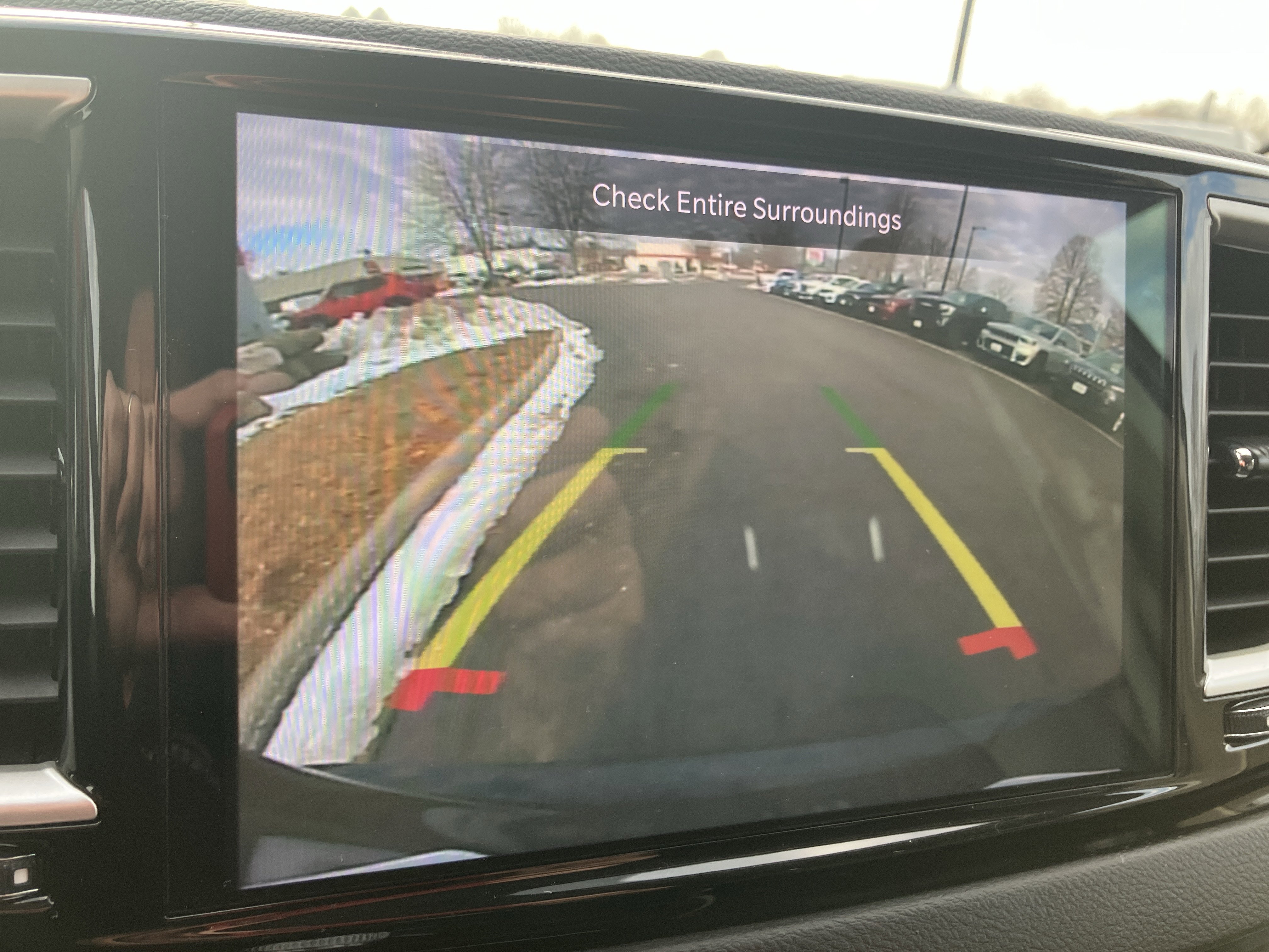 Used 2022 Chrysler Pacifica Touring-L image 3