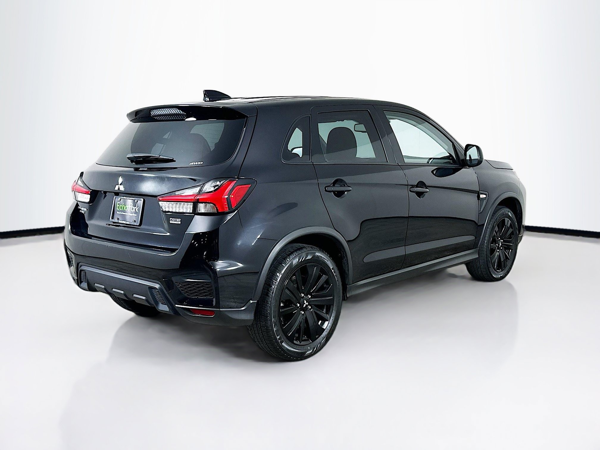 Used 2025 Mitsubishi Outlander Sport LE AWD/4WD image 9
