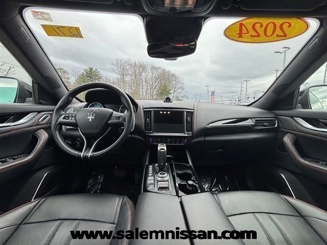 Used 2024 Maserati Levante GT Ultima AWD/4WD image 13