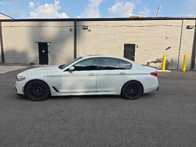 Used 2018 BMW 540i w/ M Sport Package RWD image 5