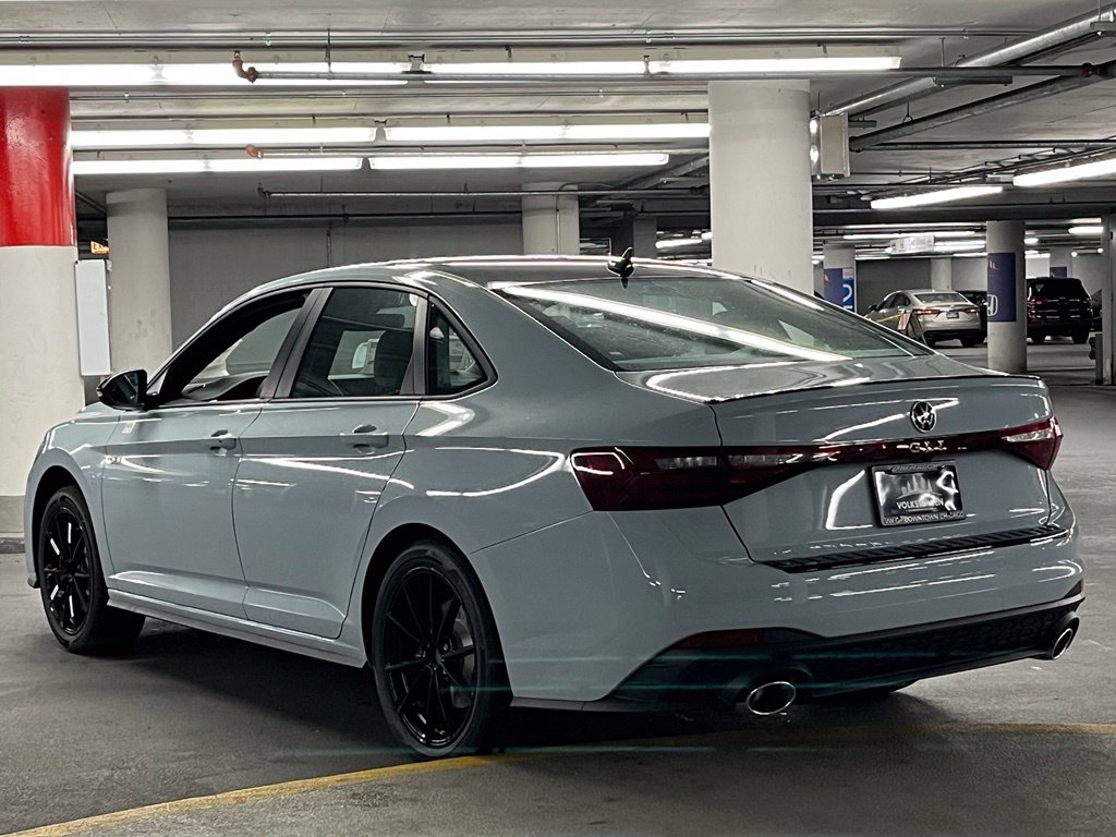 New 2027 Volkswagen Jetta GLI Autobahn FWD image 4