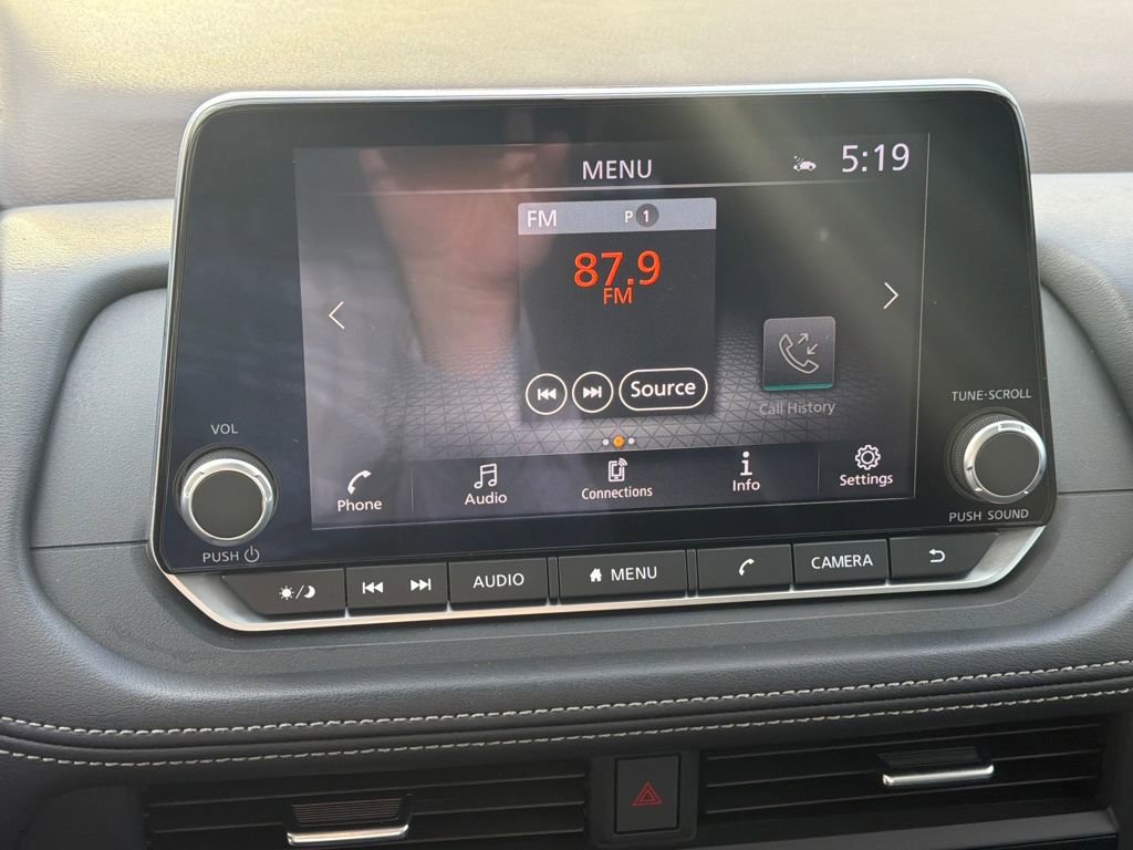 Certified 2023 Nissan Rogue SV w/ SV Premium B Package image 28