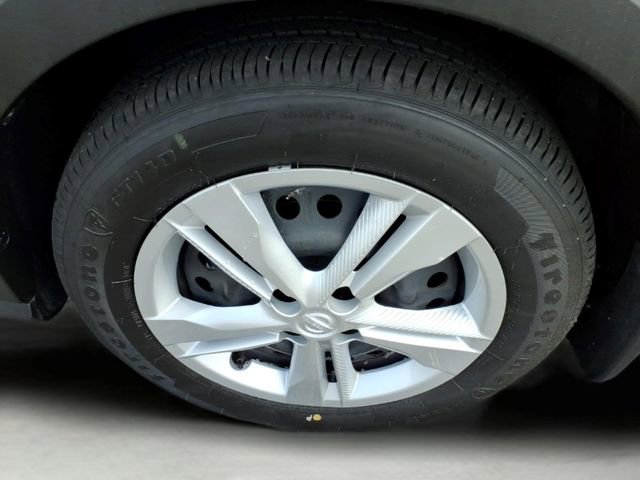 Certified 2025 Nissan Kicks Play S FWD image 9