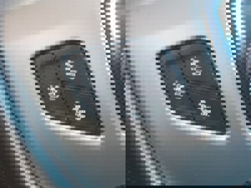 Used 2018 GMC Sierra 1500 SLT image 24