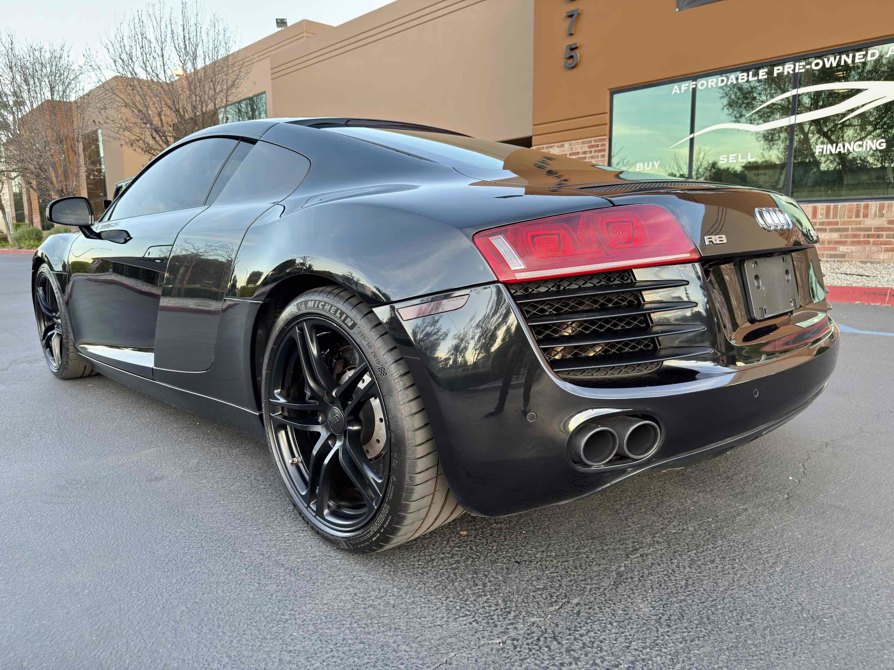 Used 2008 Audi R8 V8 AWD/4WD image 17