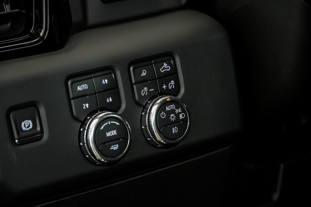 New 2026 GMC Sierra 2500 AT4 w/ AT4 Premium Plus Package image 14