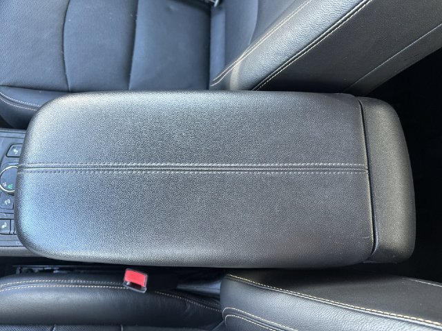 Used 2021 GMC Terrain SLT FWD image 30