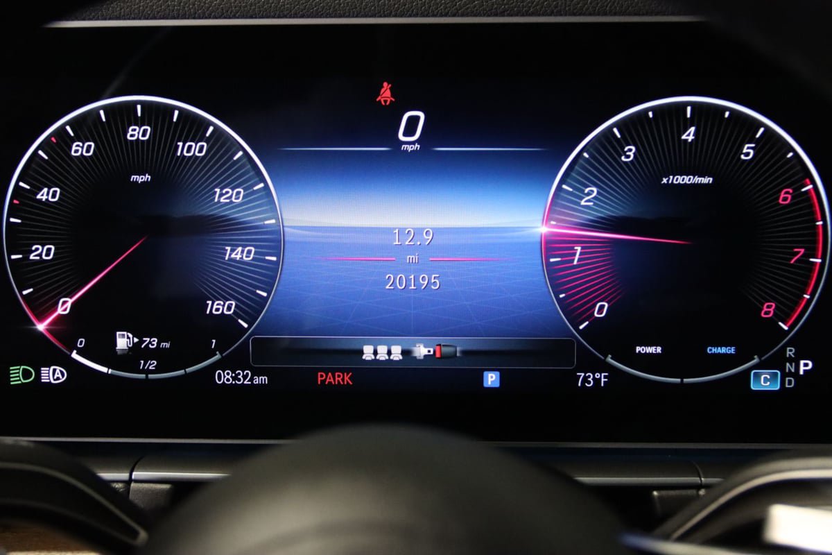 Used 2025 Mercedes-Benz GLE 350 4MATIC w/ Winter Package image 45