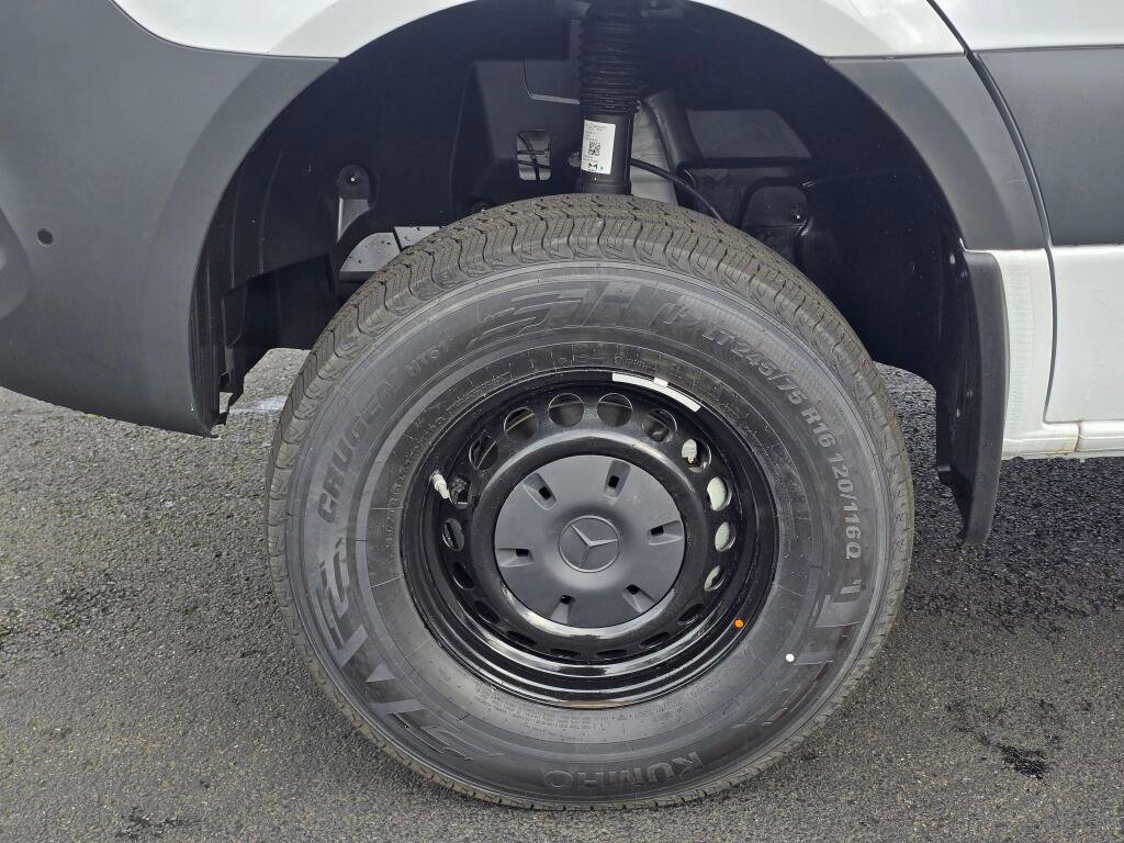 New 2026 Mercedes-Benz Sprinter 2500 image 8