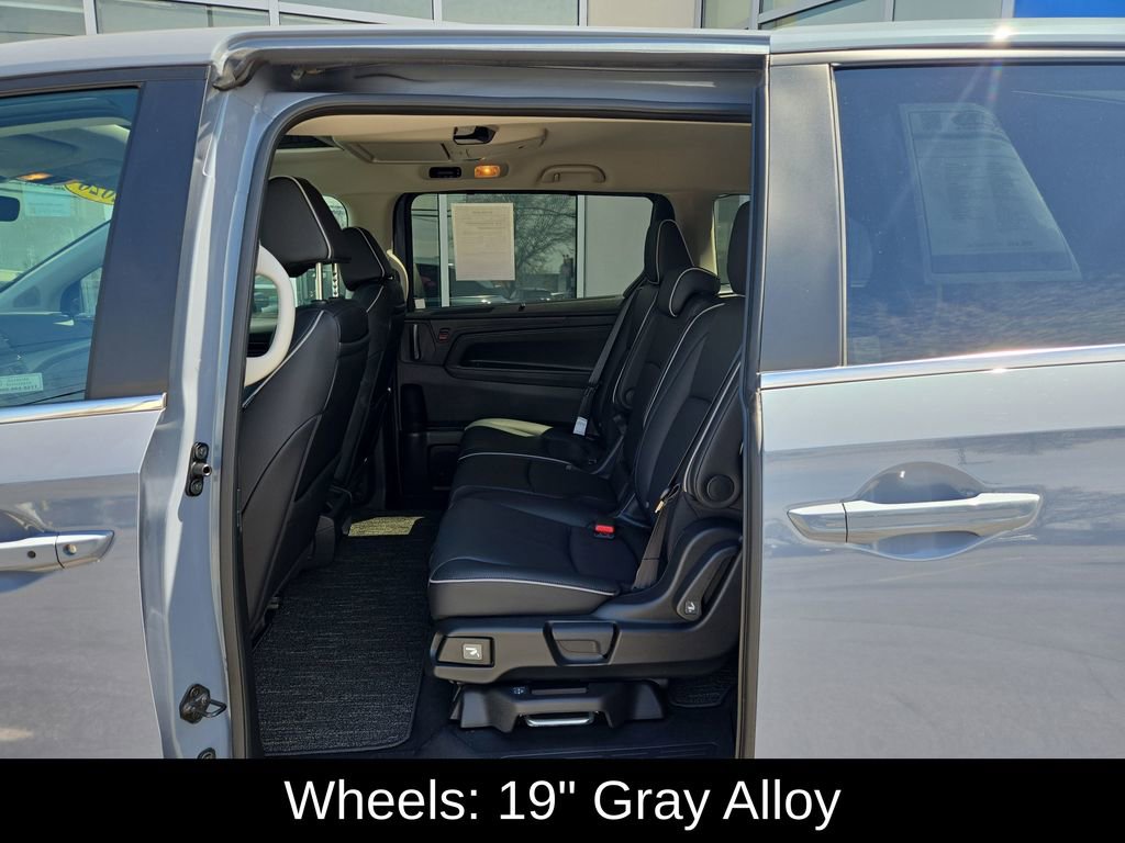 Certified 2026 Honda Odyssey Touring image 25