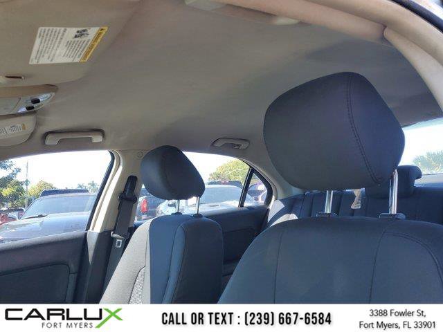 Used 2012 Ford Fusion SE image 18