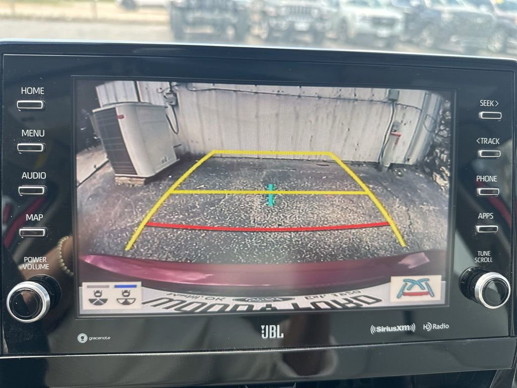 Used 2023 Toyota Camry XLE image 15