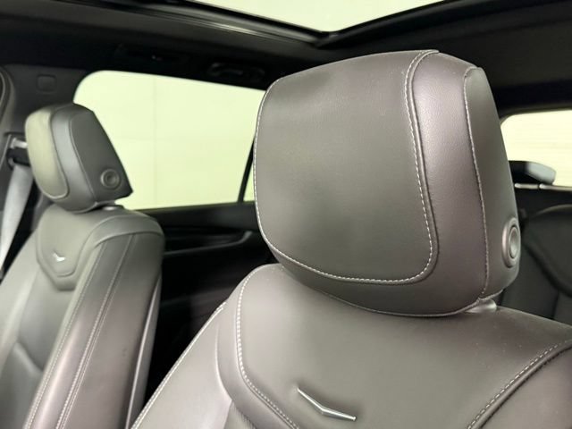 Certified 2025 Cadillac XT6 Sport w/ LPO, Red Accent Package AWD/4WD image 20