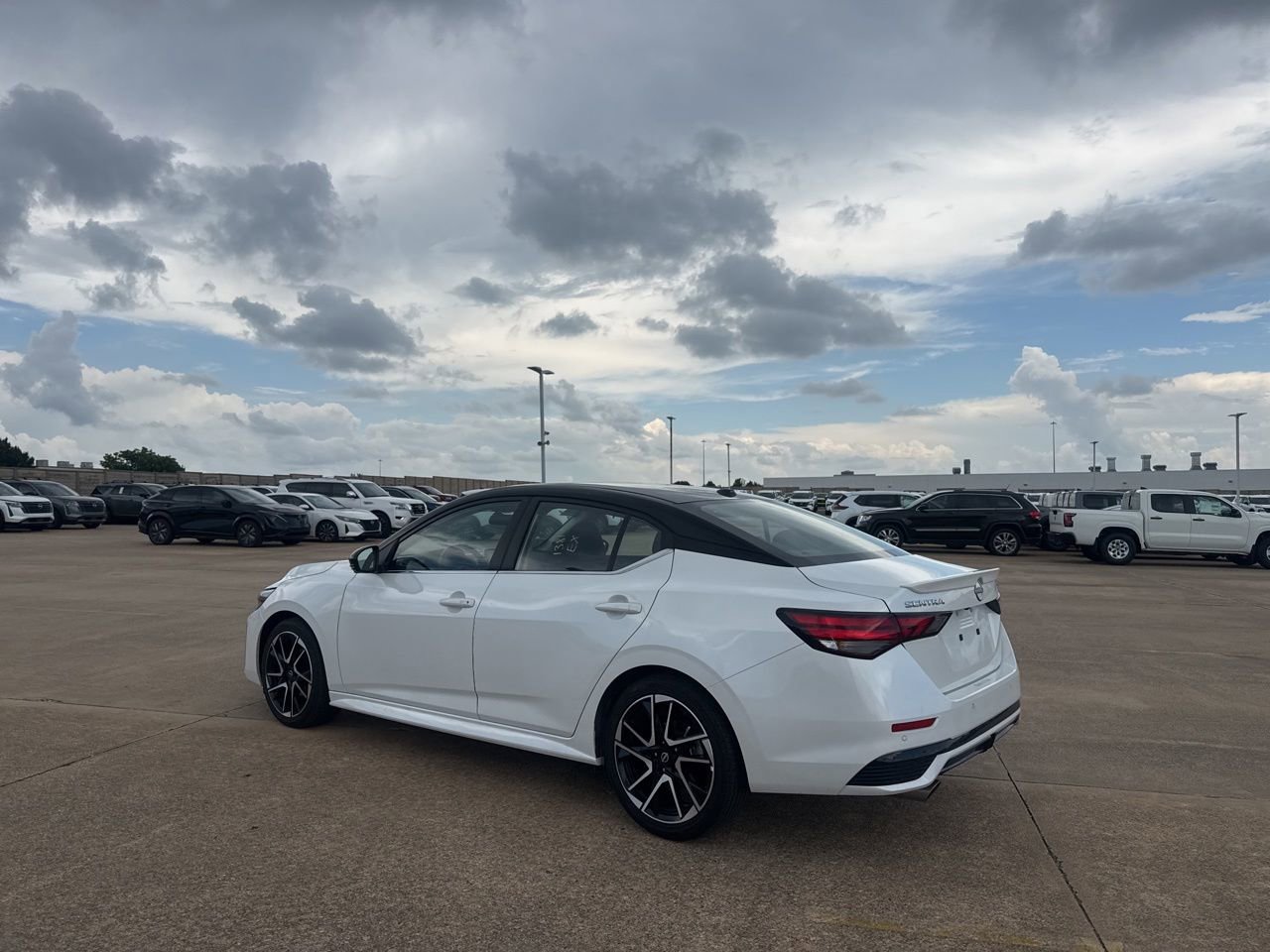 Certified 2025 Nissan Sentra SR w/ SR Premium Package FWD image 14