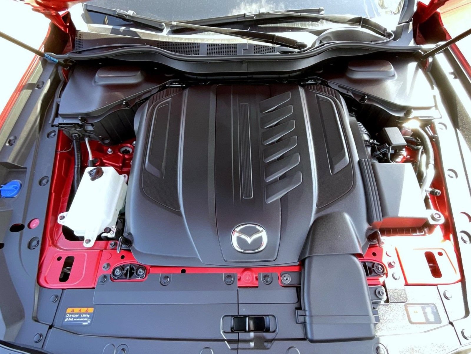 Certified 2024 MAZDA CX-90 3.3 Turbo w/ Preferred Plus AWD/4WD image 27