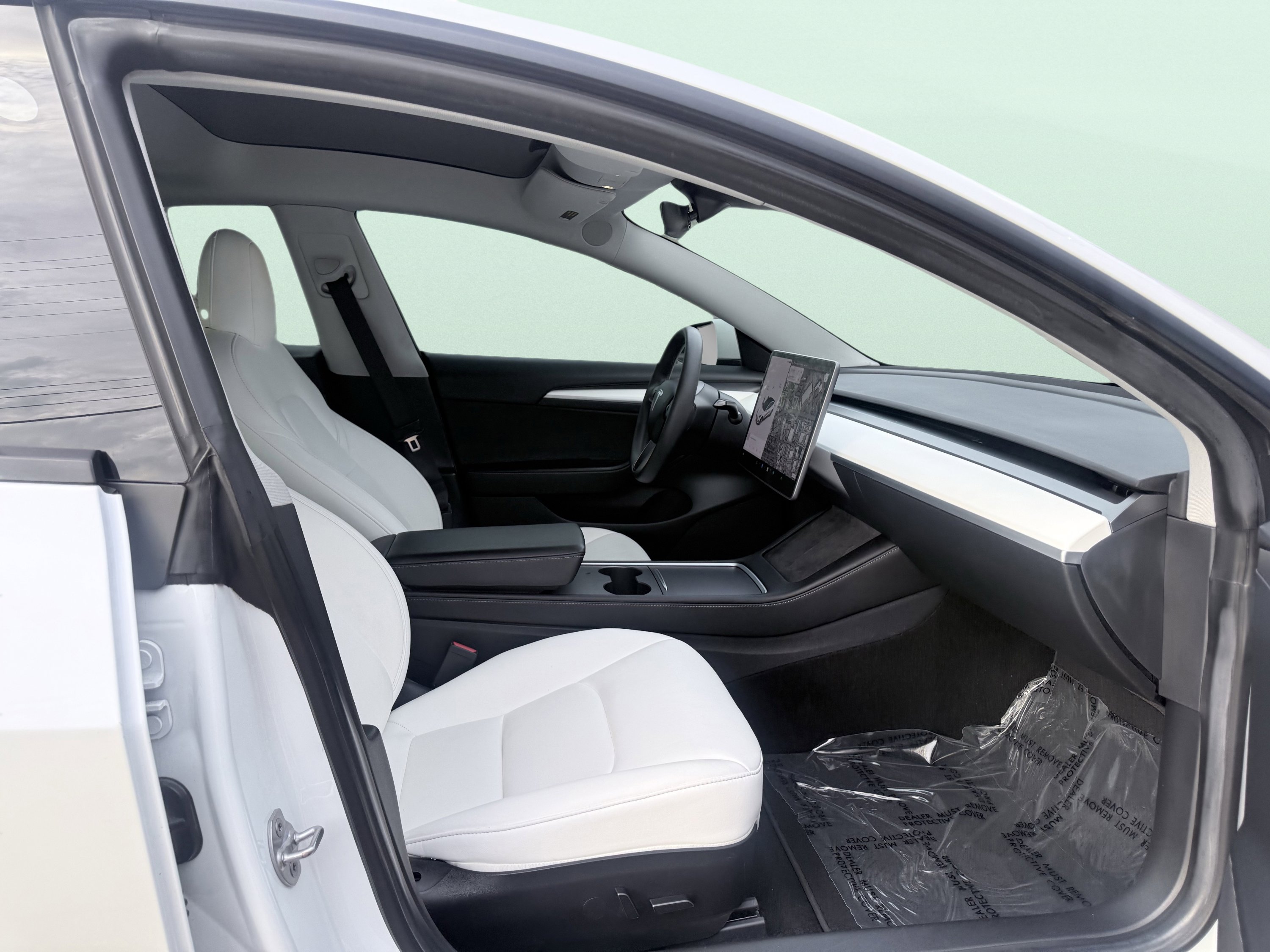 Used 2021 Tesla Model 3 Standard Range Plus image 51