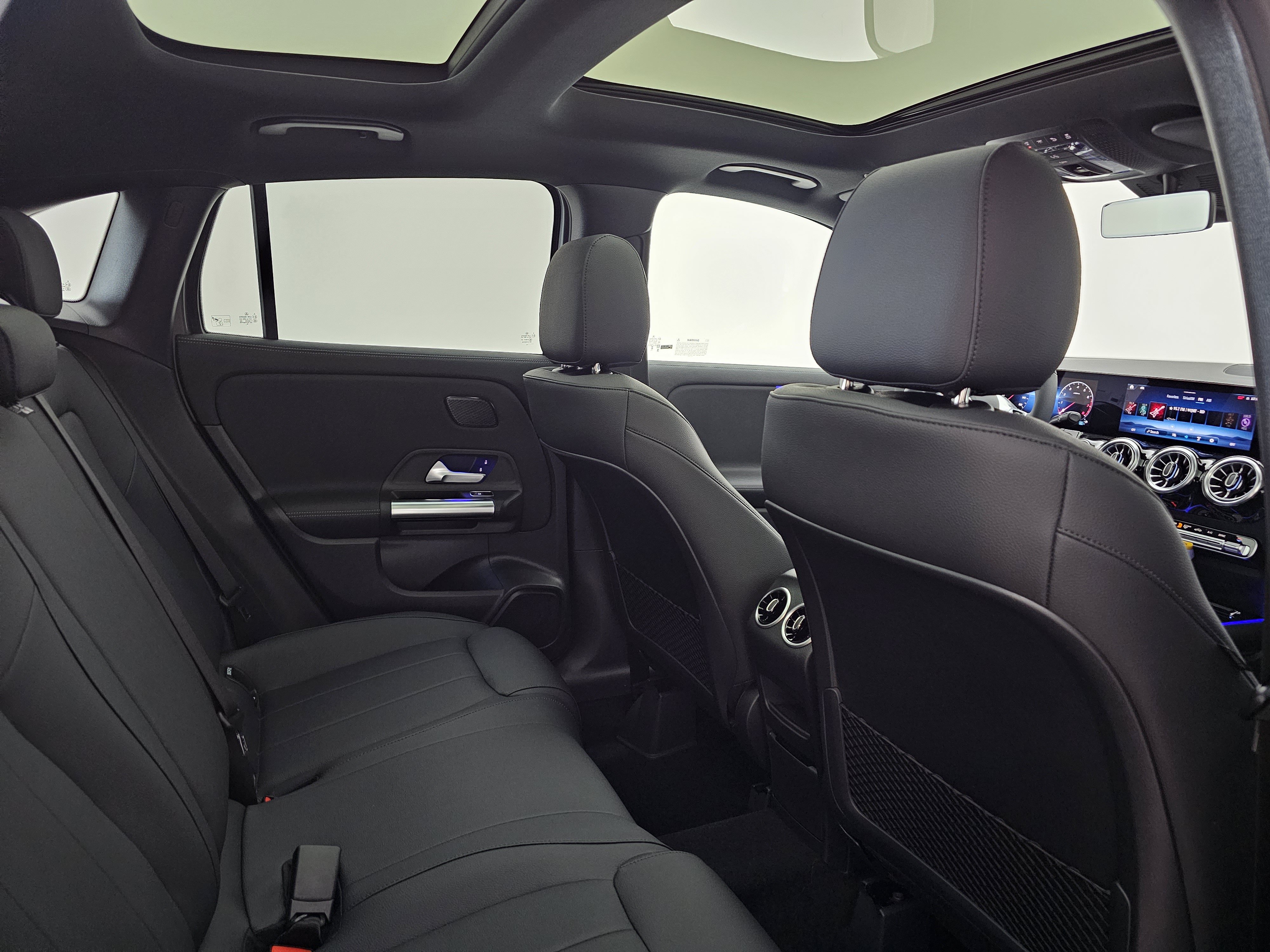New 2026 Mercedes-Benz GLA 250 4MATIC image 26