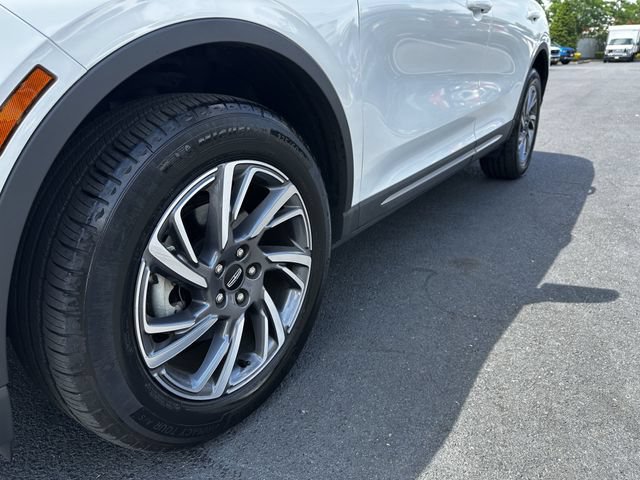 Certified 2023 Lincoln Corsair AWD w/ Equipment Group 101A image 12