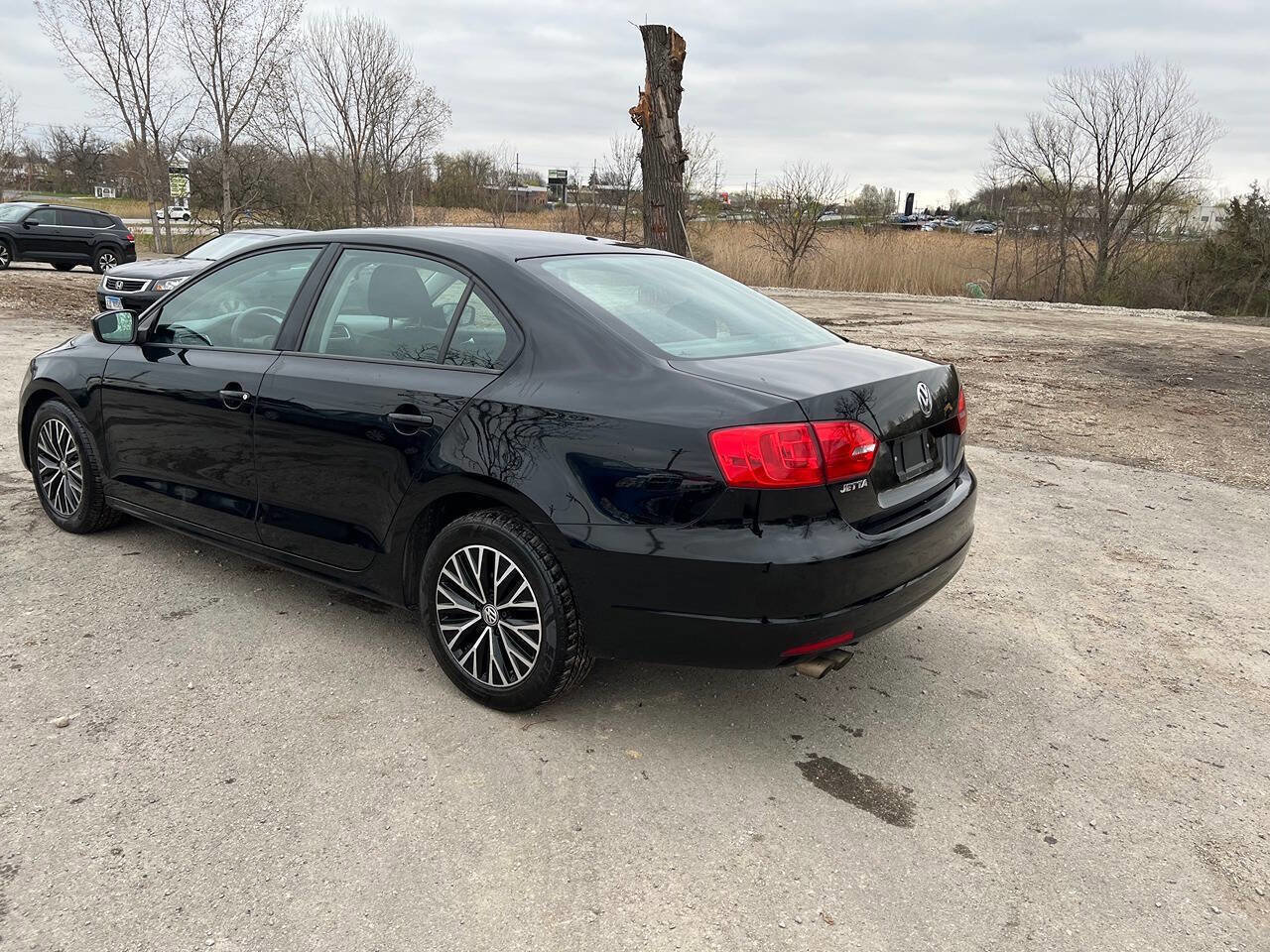 Used 2013 Volkswagen Jetta S FWD image 3