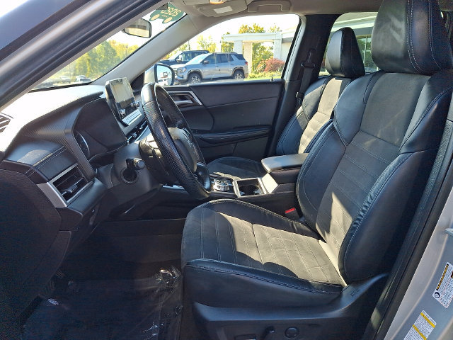 Used 2023 Mitsubishi Outlander SE AWD/4WD image 14