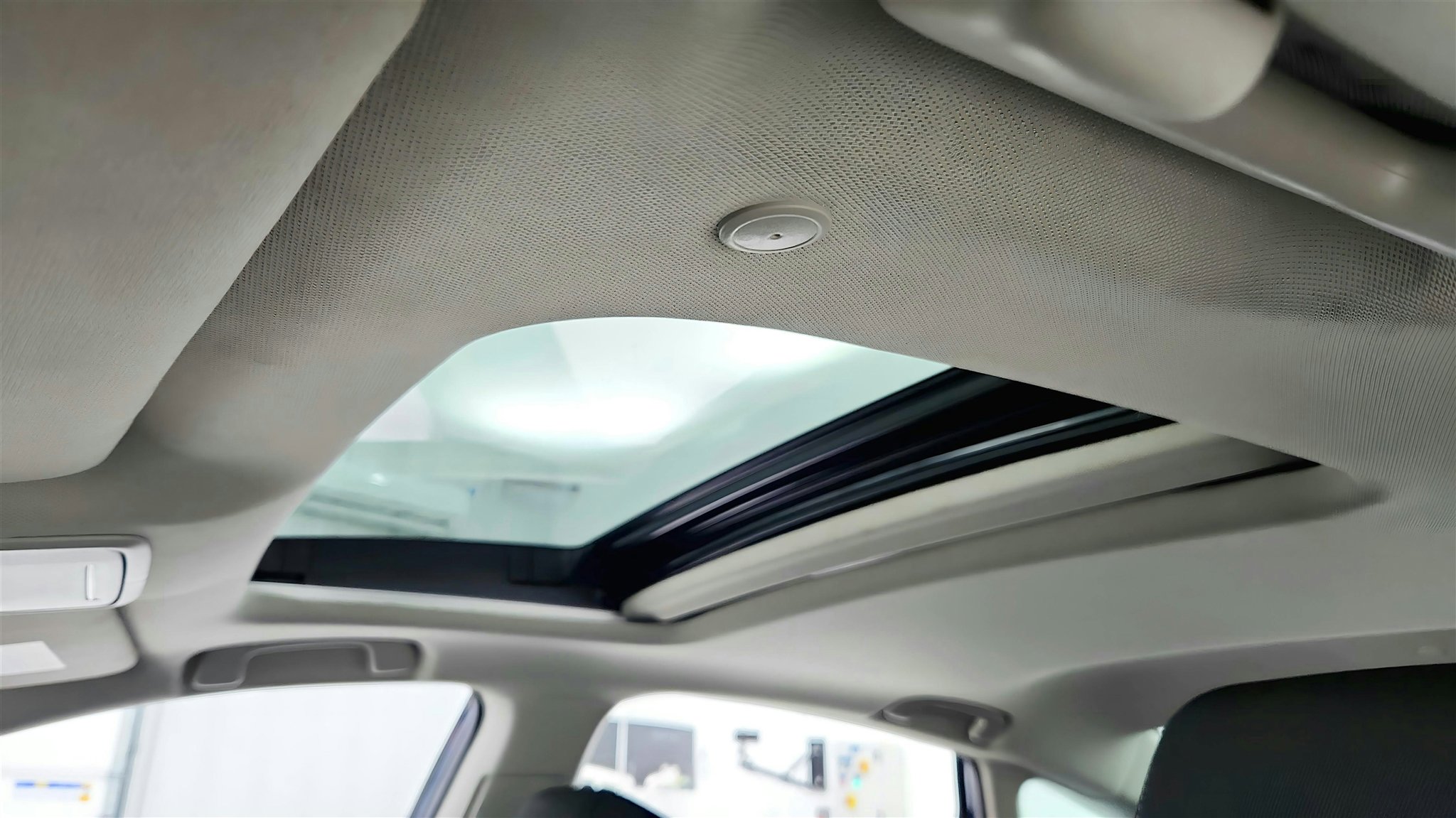 Used 2023 Honda Accord EX image 21